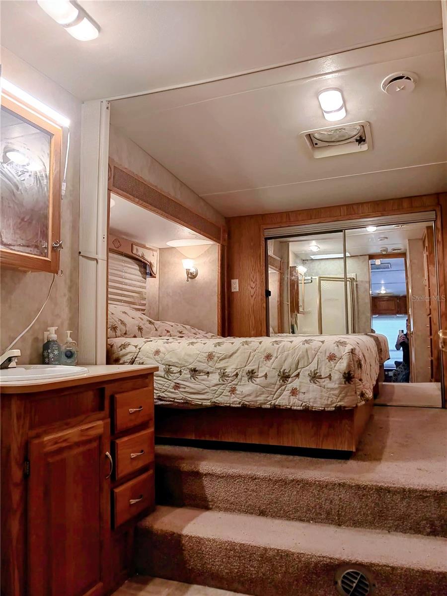 O6355329 Property Photo