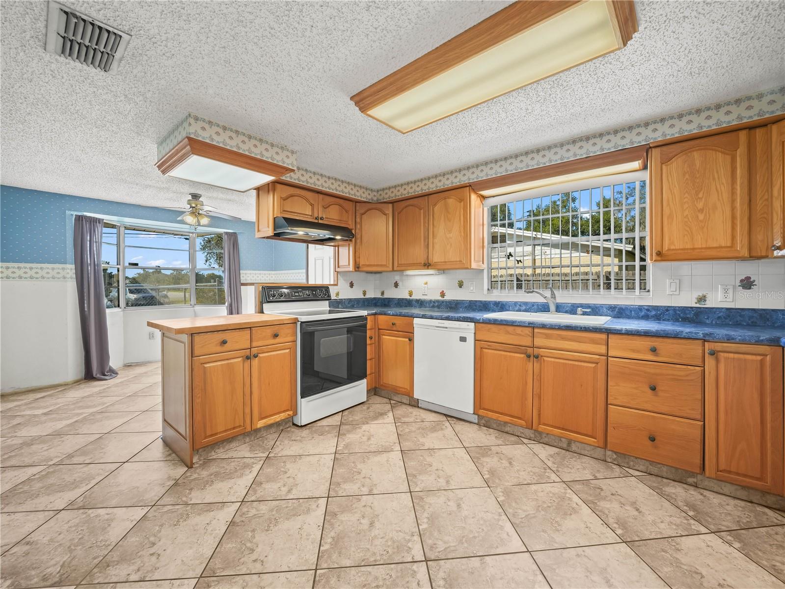 5042 SPIRIT LAKE RD, WINTER HAVEN, FL, 33880