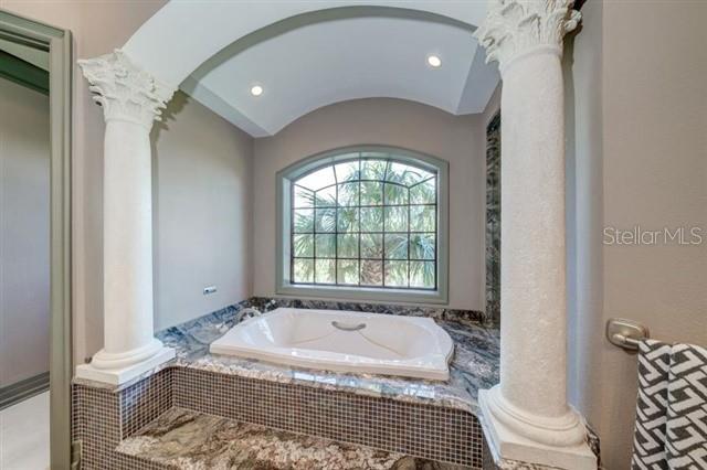 829 BRUCE AVE, CLEARWATER BEACH, FL, 33767