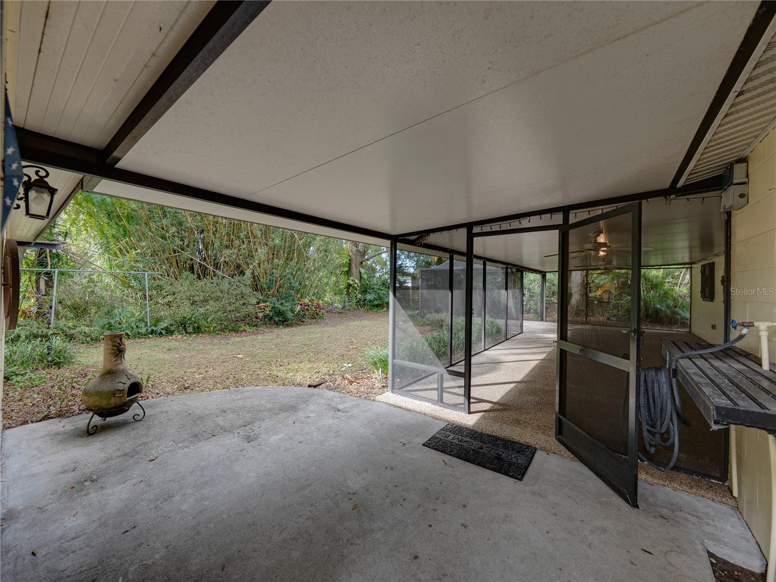 2702 AUBURN AVE W, TAMPA, FL, 33614