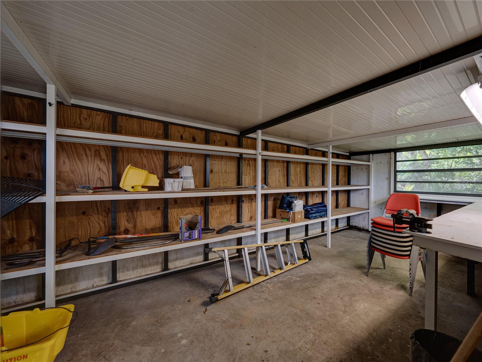 2702 AUBURN AVE W, TAMPA, FL, 33614