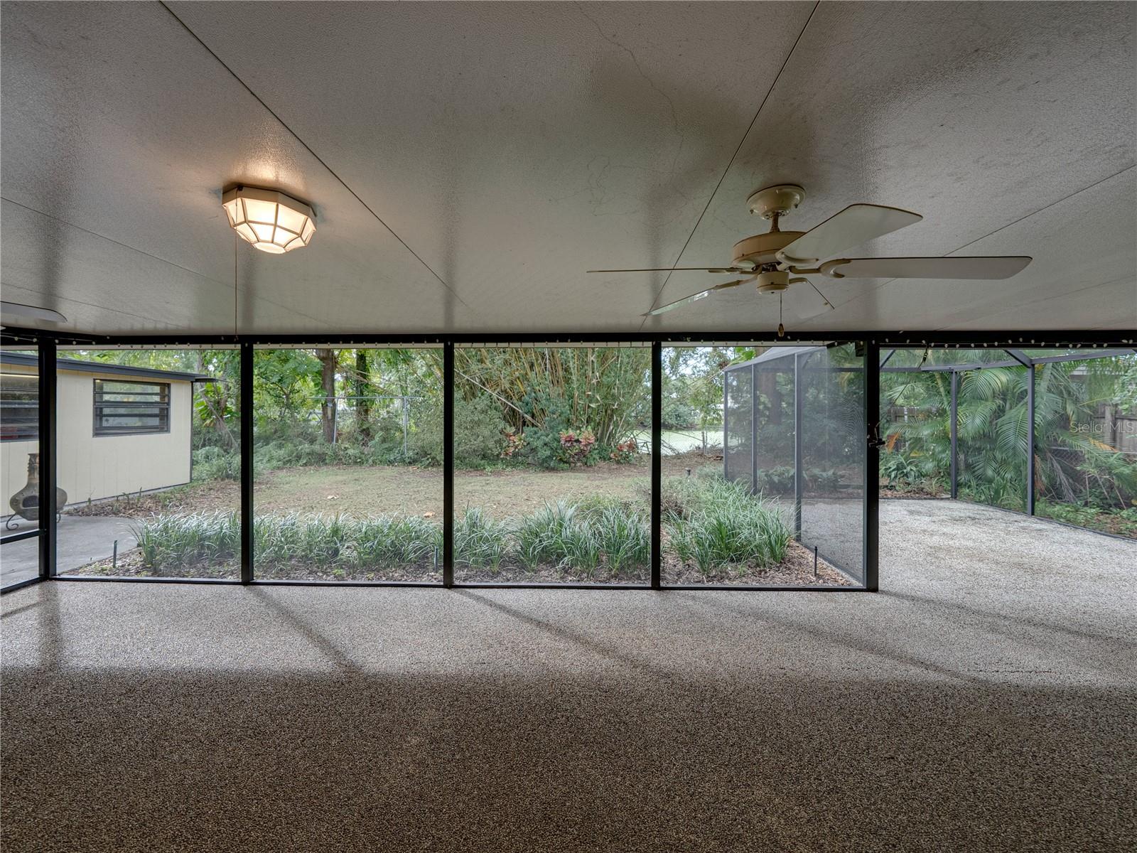 2702 AUBURN AVE W, TAMPA, FL, 33614