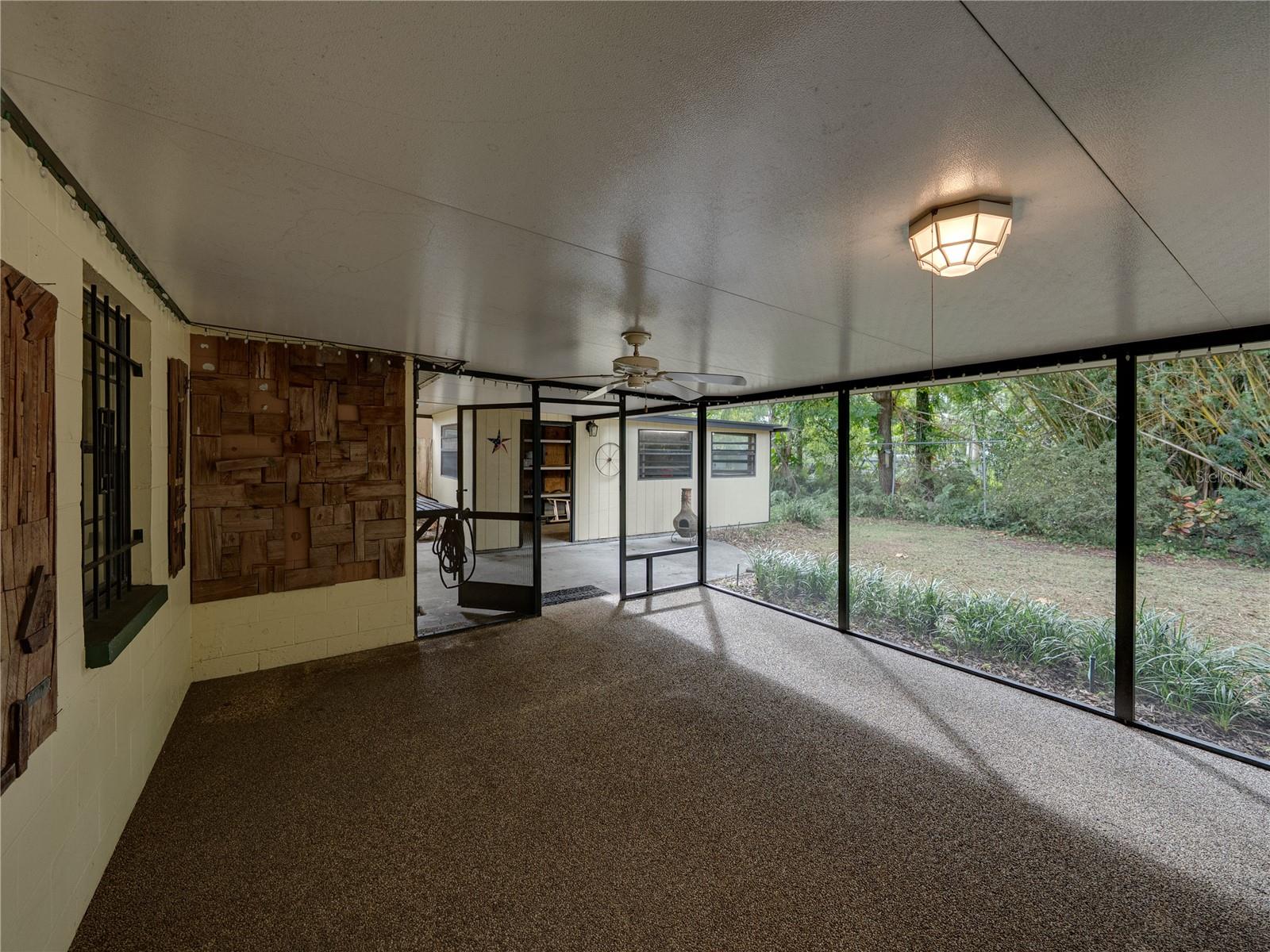 2702 AUBURN AVE W, TAMPA, FL, 33614