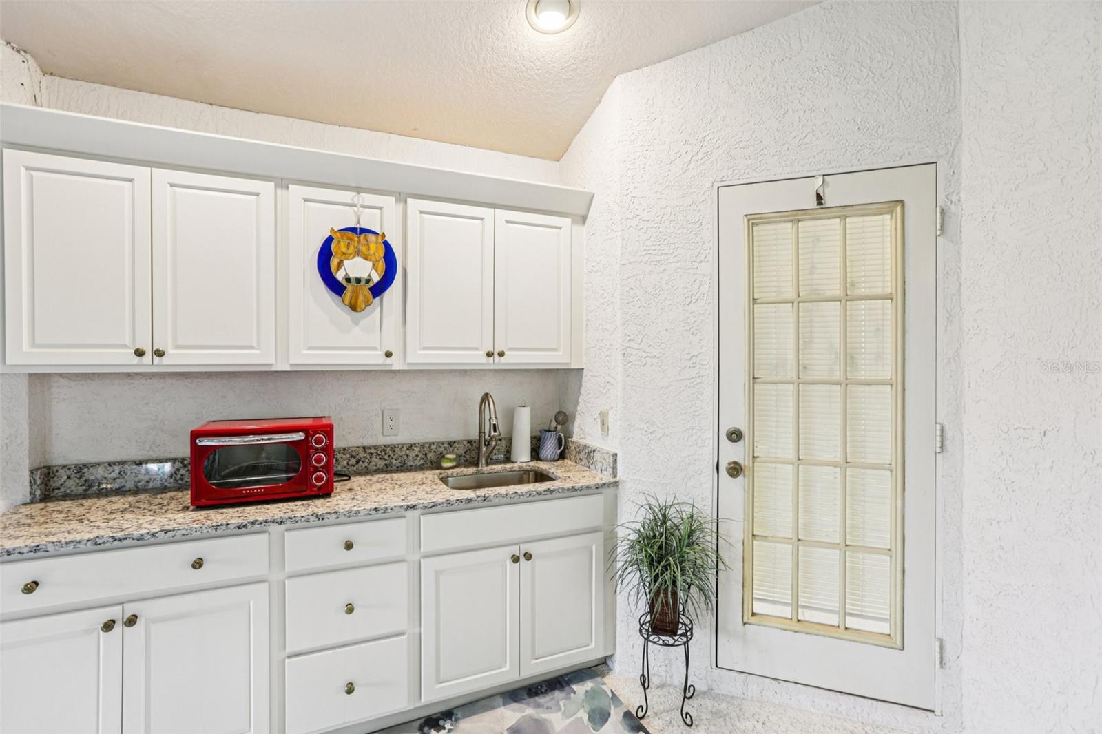 4994 KLOSTERMAN OAKS BLVD, PALM HARBOR, FL, 34683