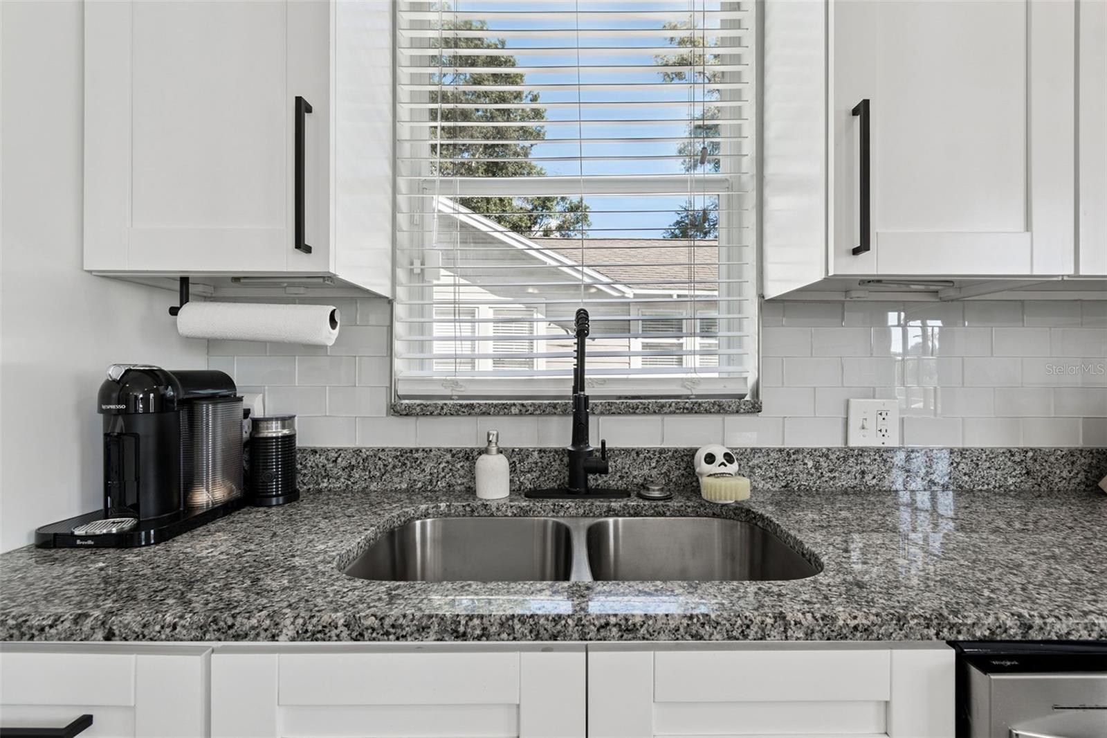 3330 8TH AVE N, ST PETERSBURG, FL, 33713