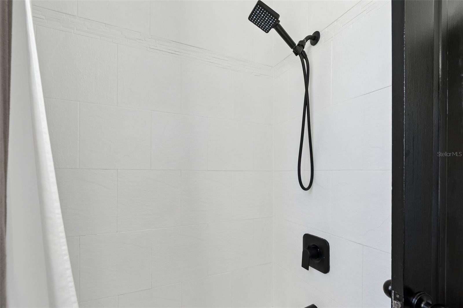 3330 8TH AVE N, ST PETERSBURG, FL, 33713