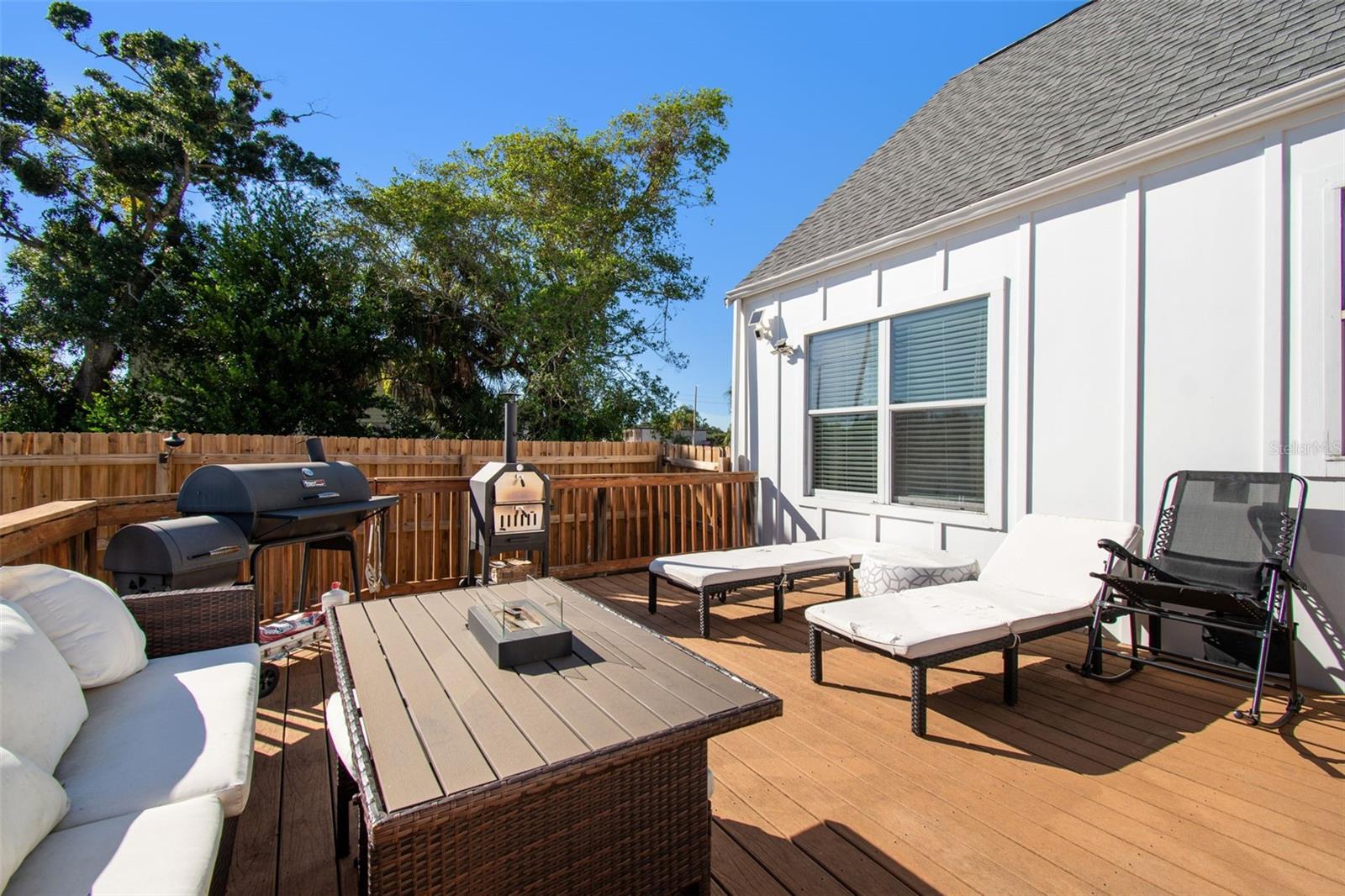 3330 8TH AVE N, ST PETERSBURG, FL, 33713