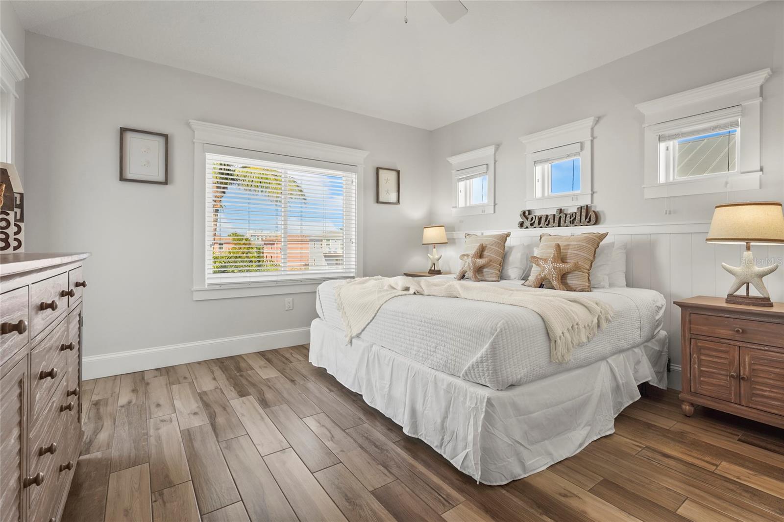 106 7TH ST S, BRADENTON BEACH, FL, 34217