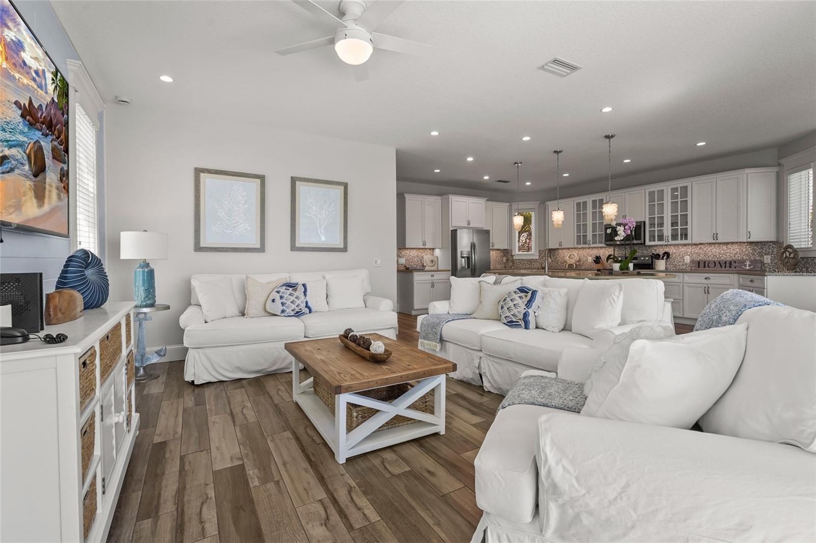 106 7TH ST S, BRADENTON BEACH, FL, 34217