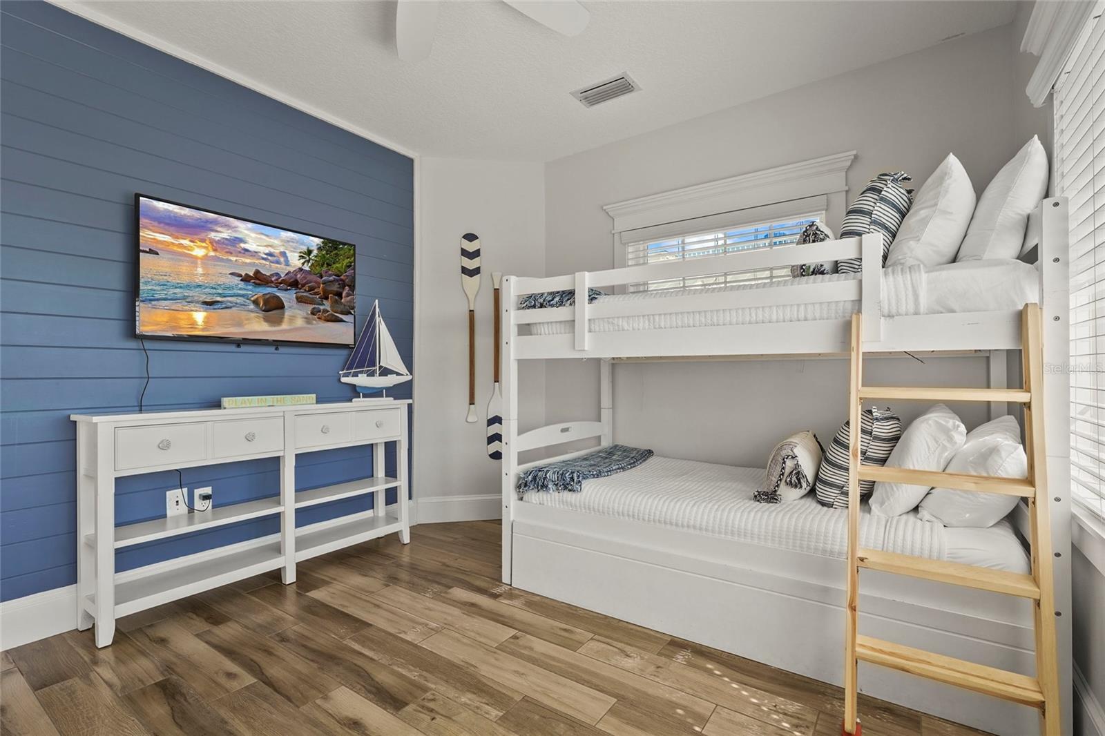 106 7TH ST S, BRADENTON BEACH, FL, 34217