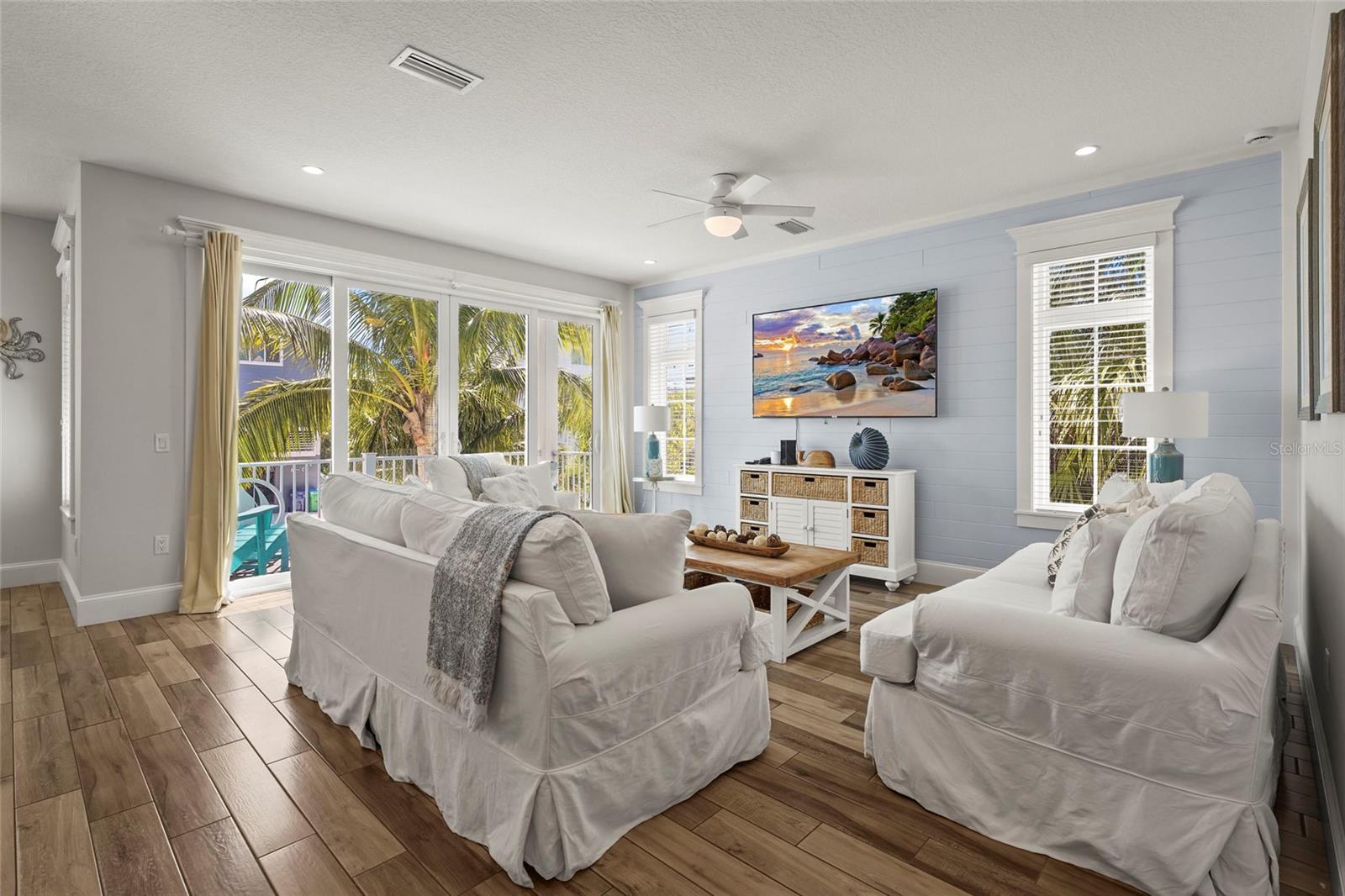 106 7TH ST S, BRADENTON BEACH, FL, 34217