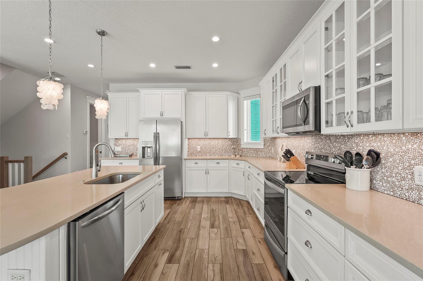 106 7TH ST S, BRADENTON BEACH, FL, 34217