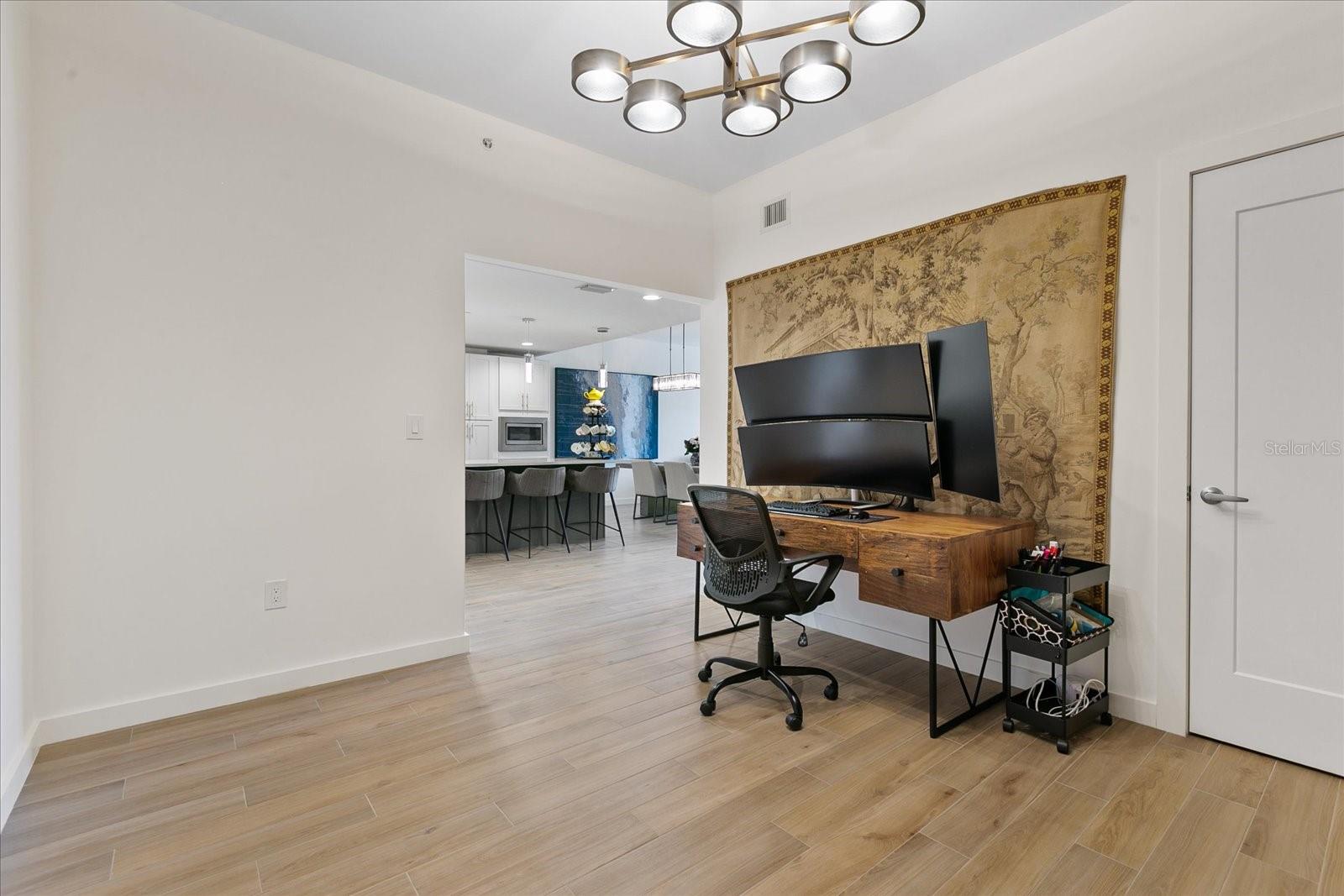 920 N OSCEOLA AVE #303, CLEARWATER, FL, 33755