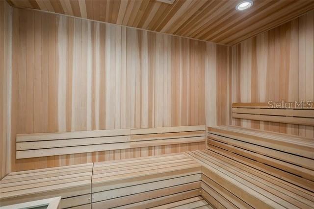 920 N OSCEOLA AVE #303, CLEARWATER, FL, 33755