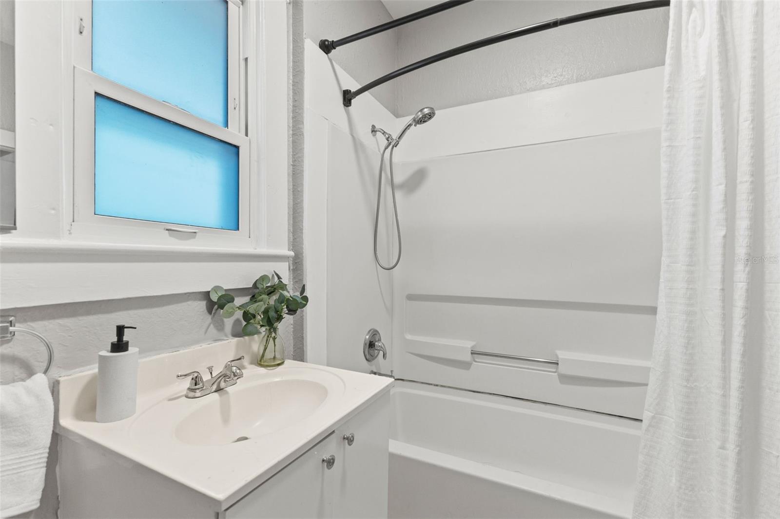 1114 17TH AVE W, BRADENTON, FL, 34205