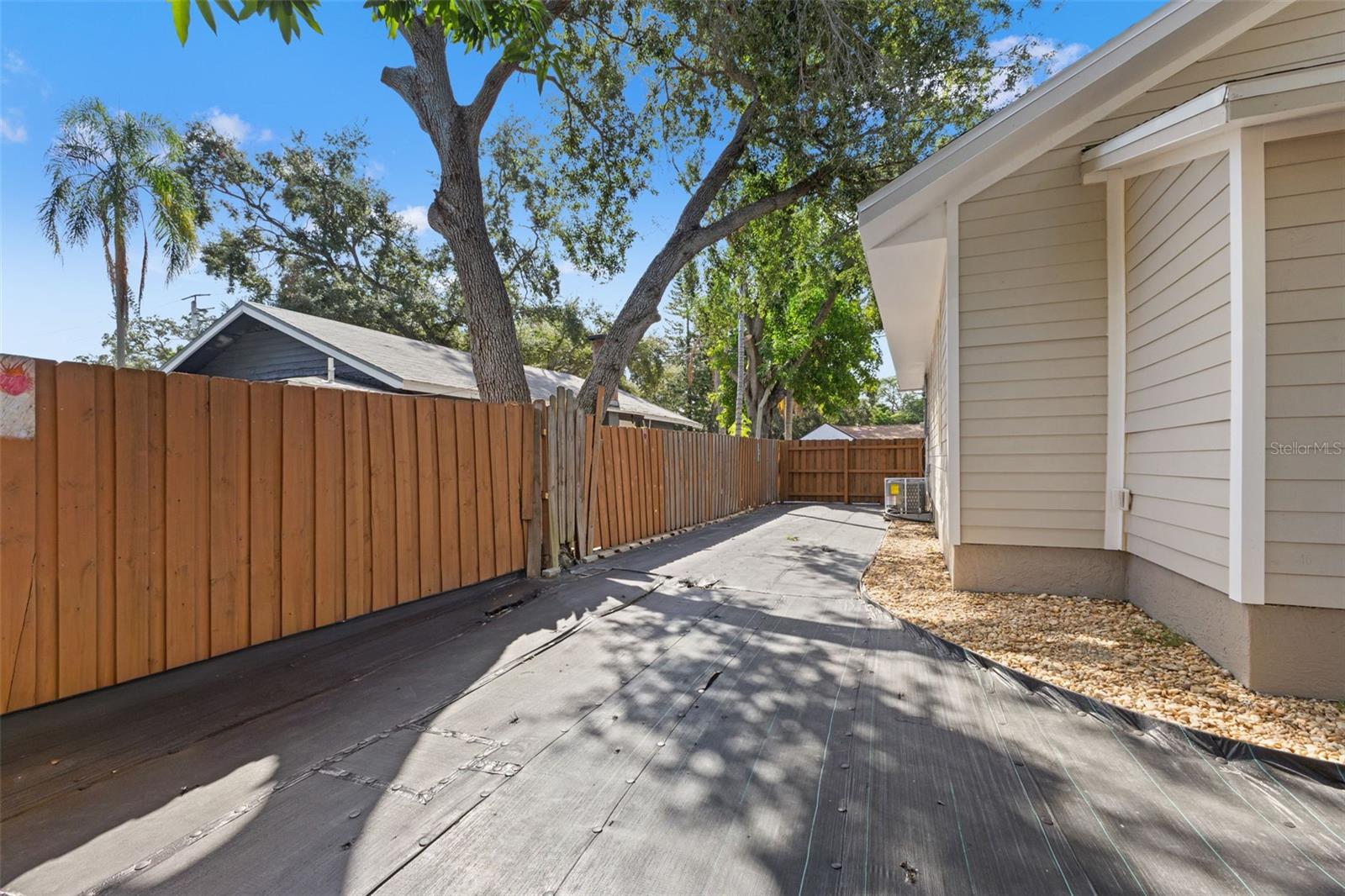 1114 17TH AVE W, BRADENTON, FL, 34205