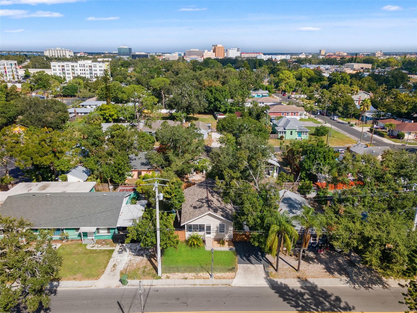 1114 17TH AVE W, BRADENTON, FL, 34205