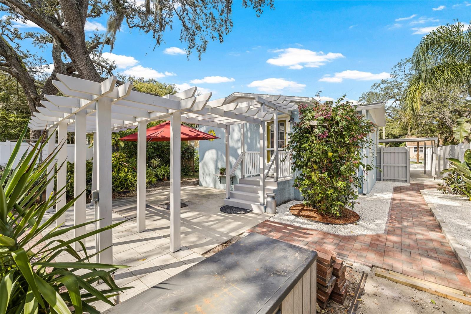 1022 W RAMBLA ST, TAMPA, FL, 33612