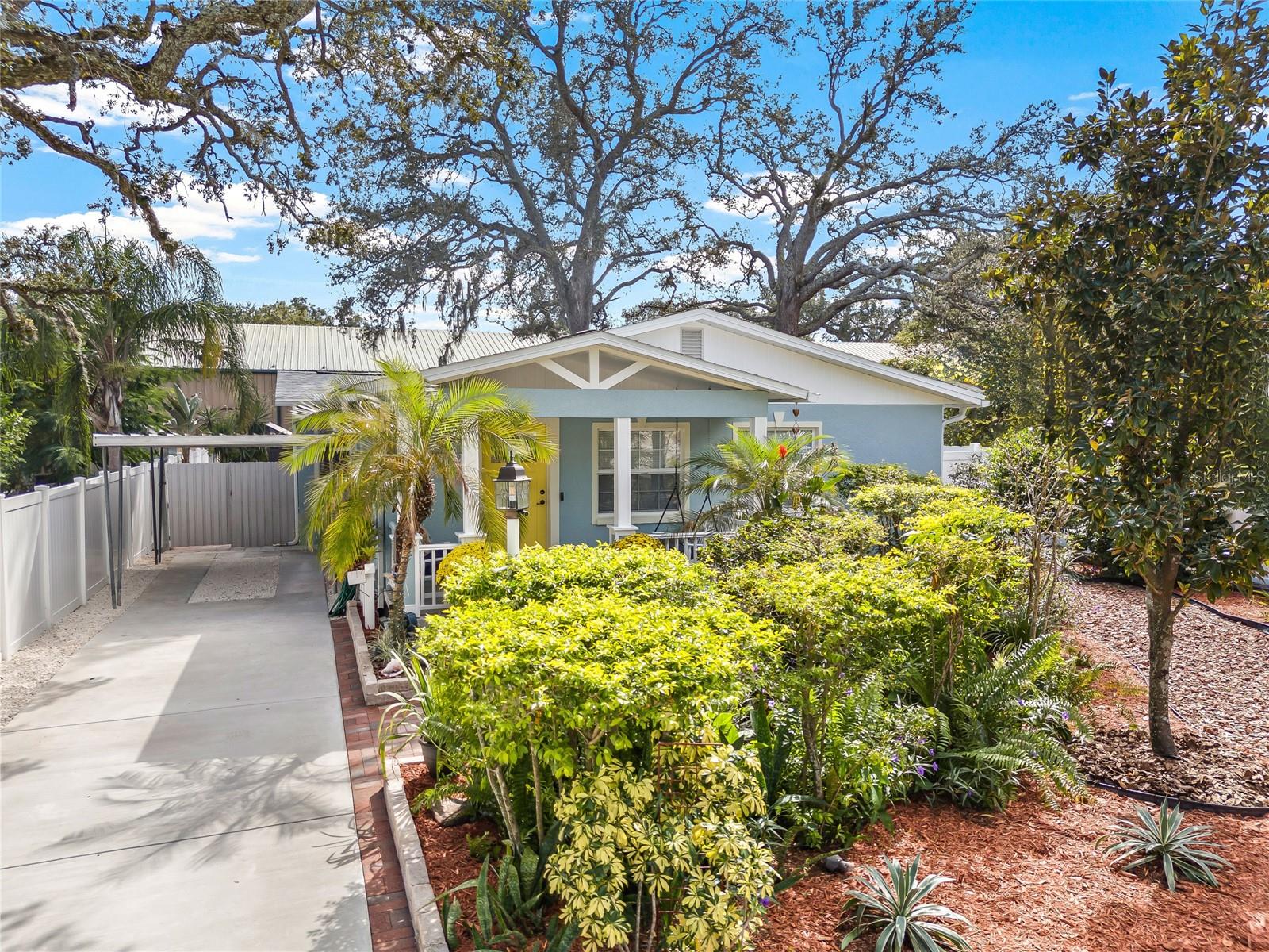 1022 W RAMBLA ST, TAMPA, FL, 33612