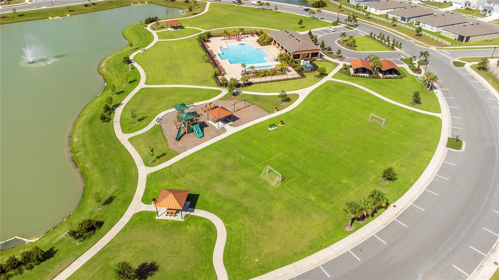 1112 BROOKLET RD, DAVENPORT, FL, 33837