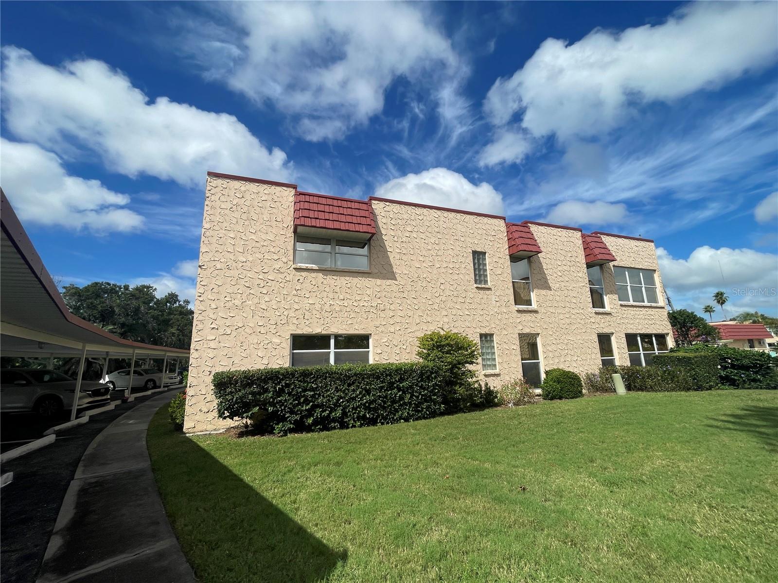 218 DOGWOOD CIR, SEMINOLE, FL, 33777