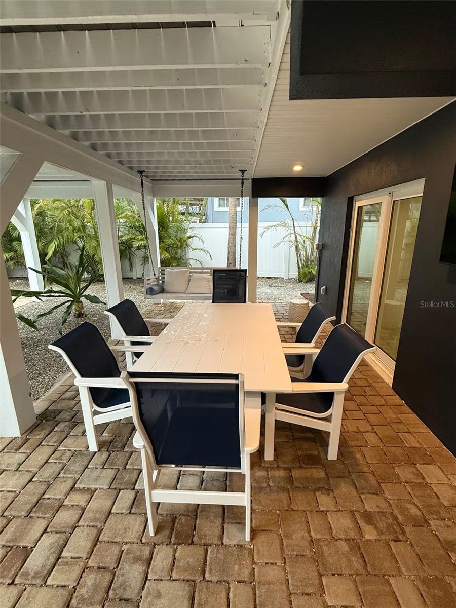 111 CEDAR AVE, ANNA MARIA, FL, 34216