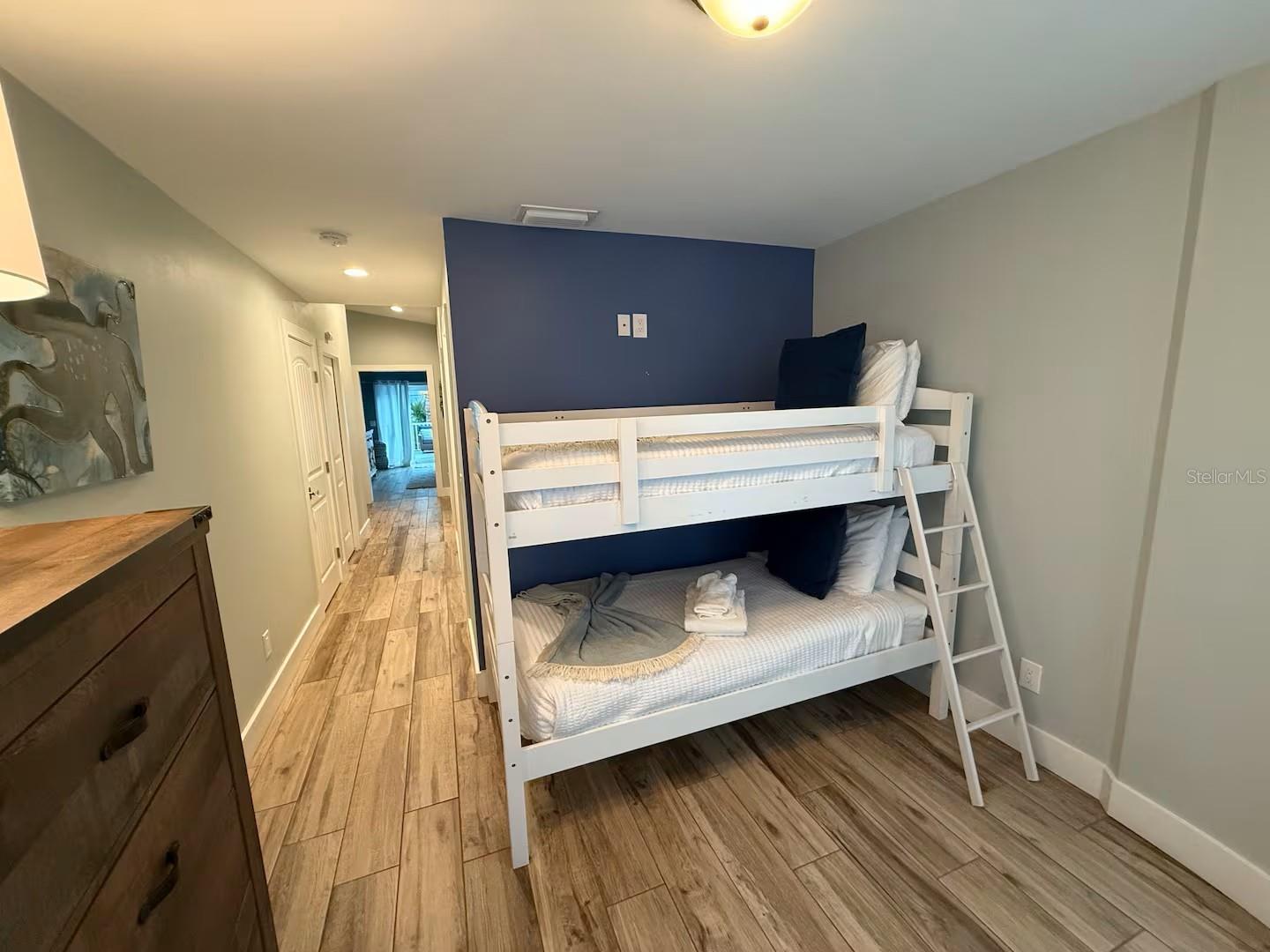 111 CEDAR AVE, ANNA MARIA, FL, 34216