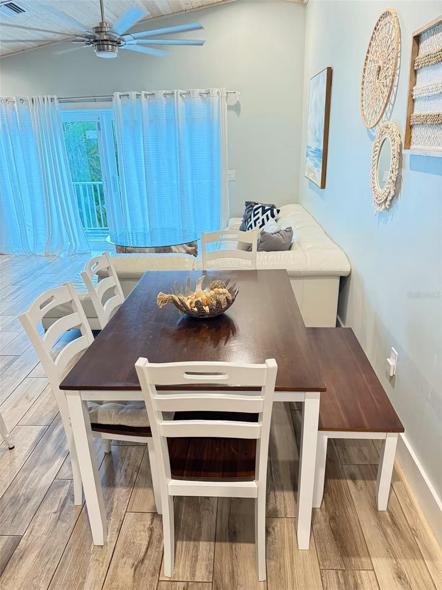 111 CEDAR AVE, ANNA MARIA, FL, 34216