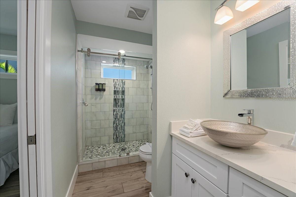 A4669701 Property Photo