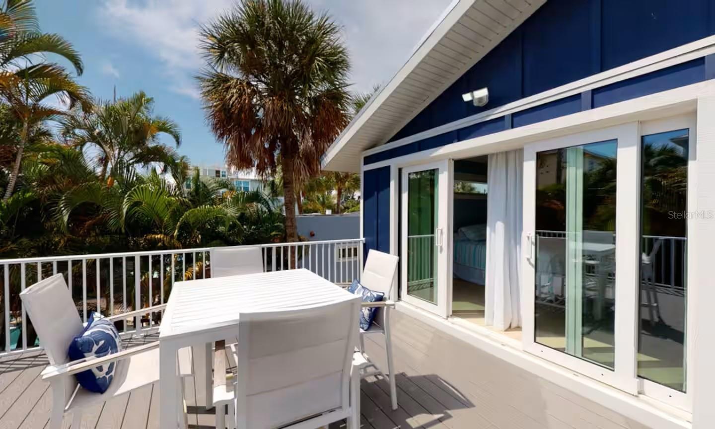 111 CEDAR AVE, ANNA MARIA, FL, 34216