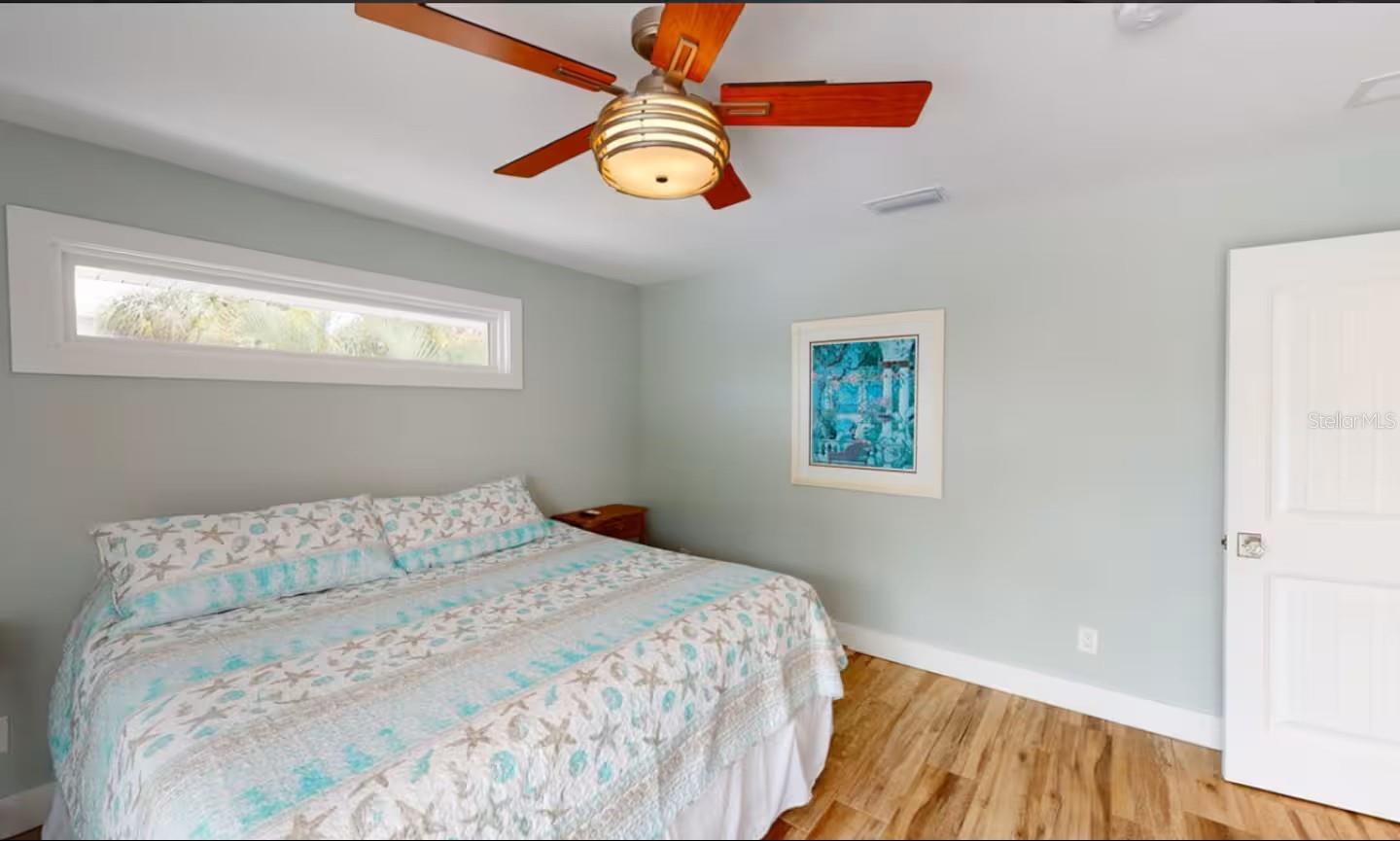 111 CEDAR AVE, ANNA MARIA, FL, 34216