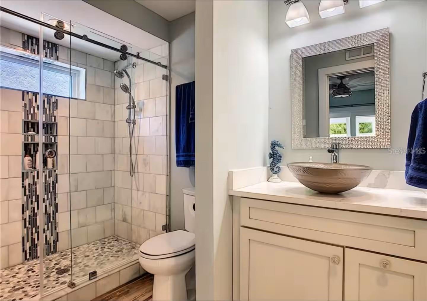 111 CEDAR AVE, ANNA MARIA, FL, 34216