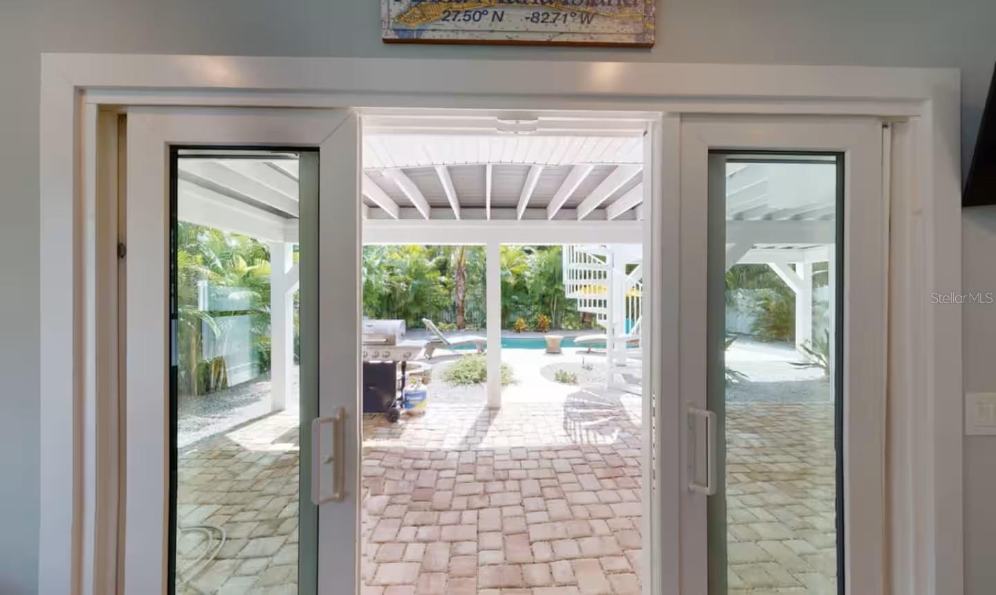 111 CEDAR AVE, ANNA MARIA, FL, 34216