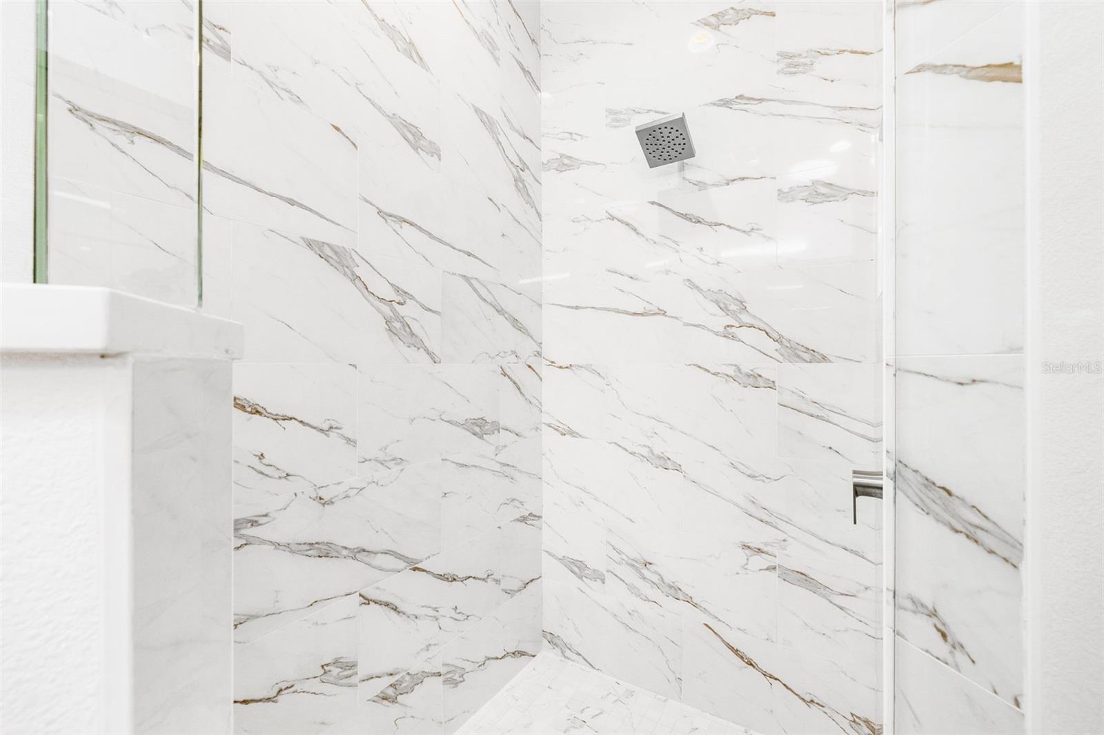 490 87TH AVENUE NORTH, ST PETERSBURG, FL, 33702