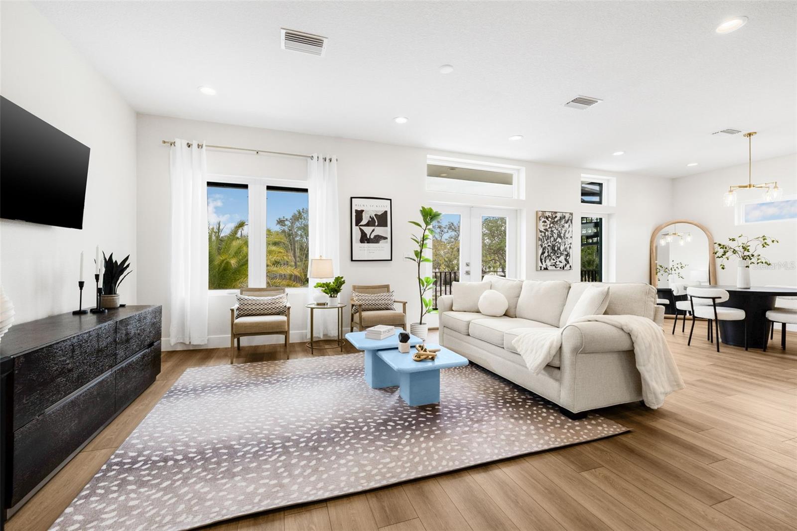 490 87TH AVENUE NORTH, ST PETERSBURG, FL, 33702