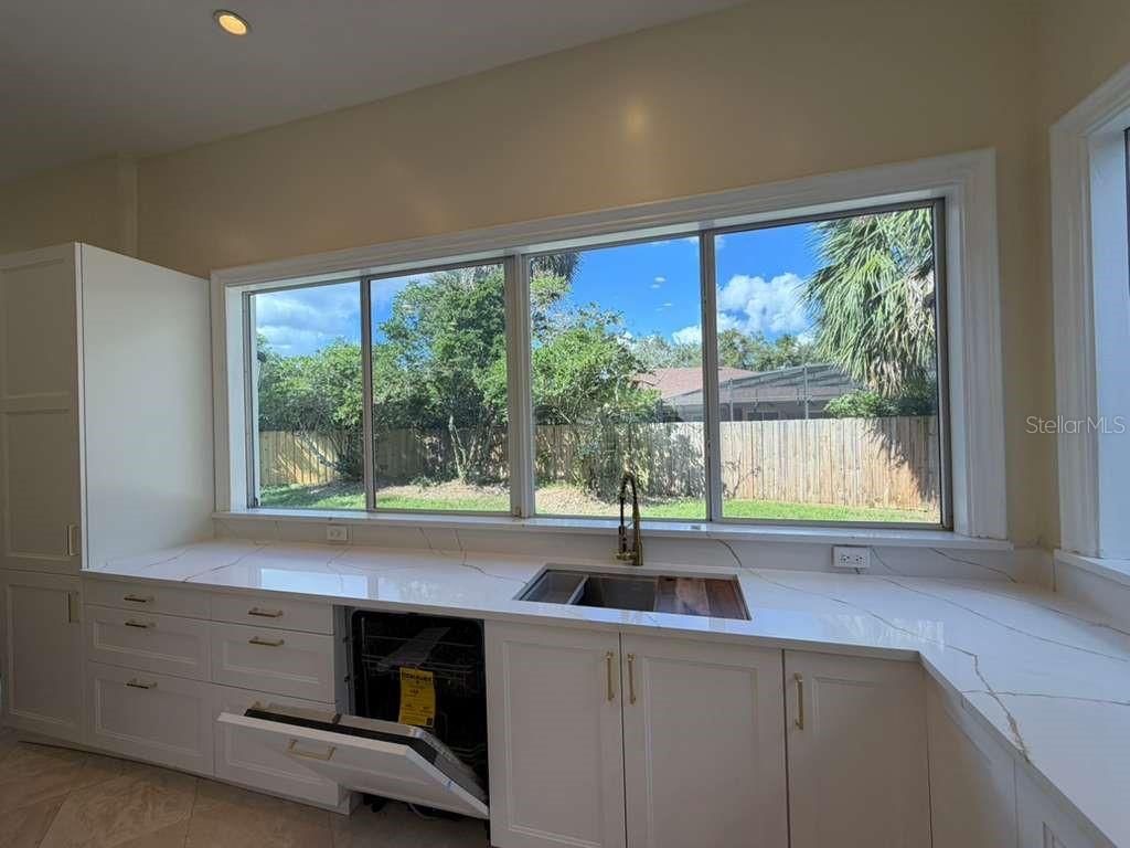 672 MOSSY BRANCH CT, LONGWOOD, FL, 32779