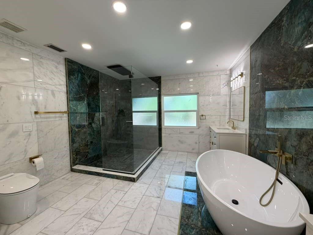 672 MOSSY BRANCH CT, LONGWOOD, FL, 32779