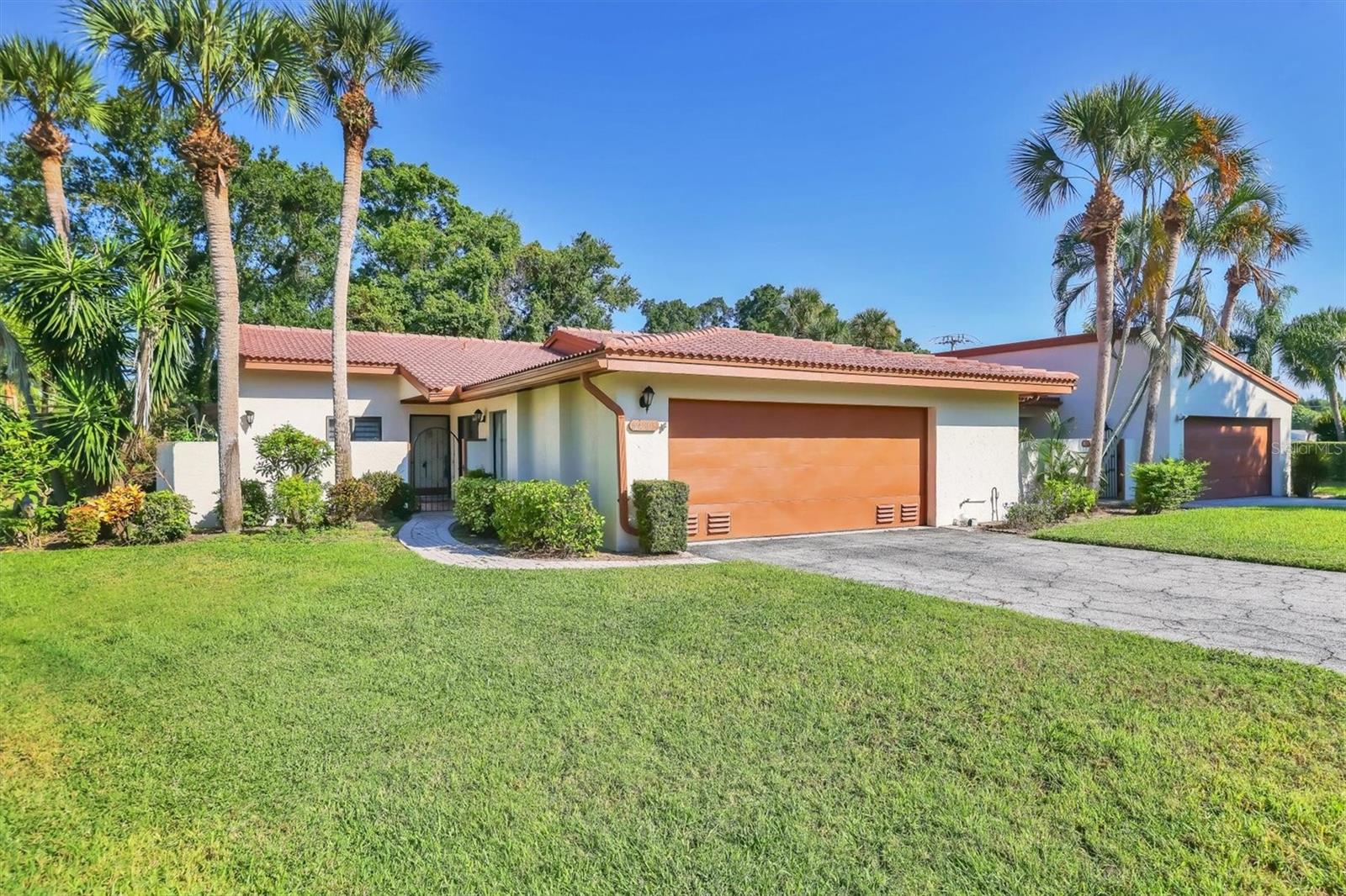 6403 PELICAN DR, BRADENTON, FL, 34210