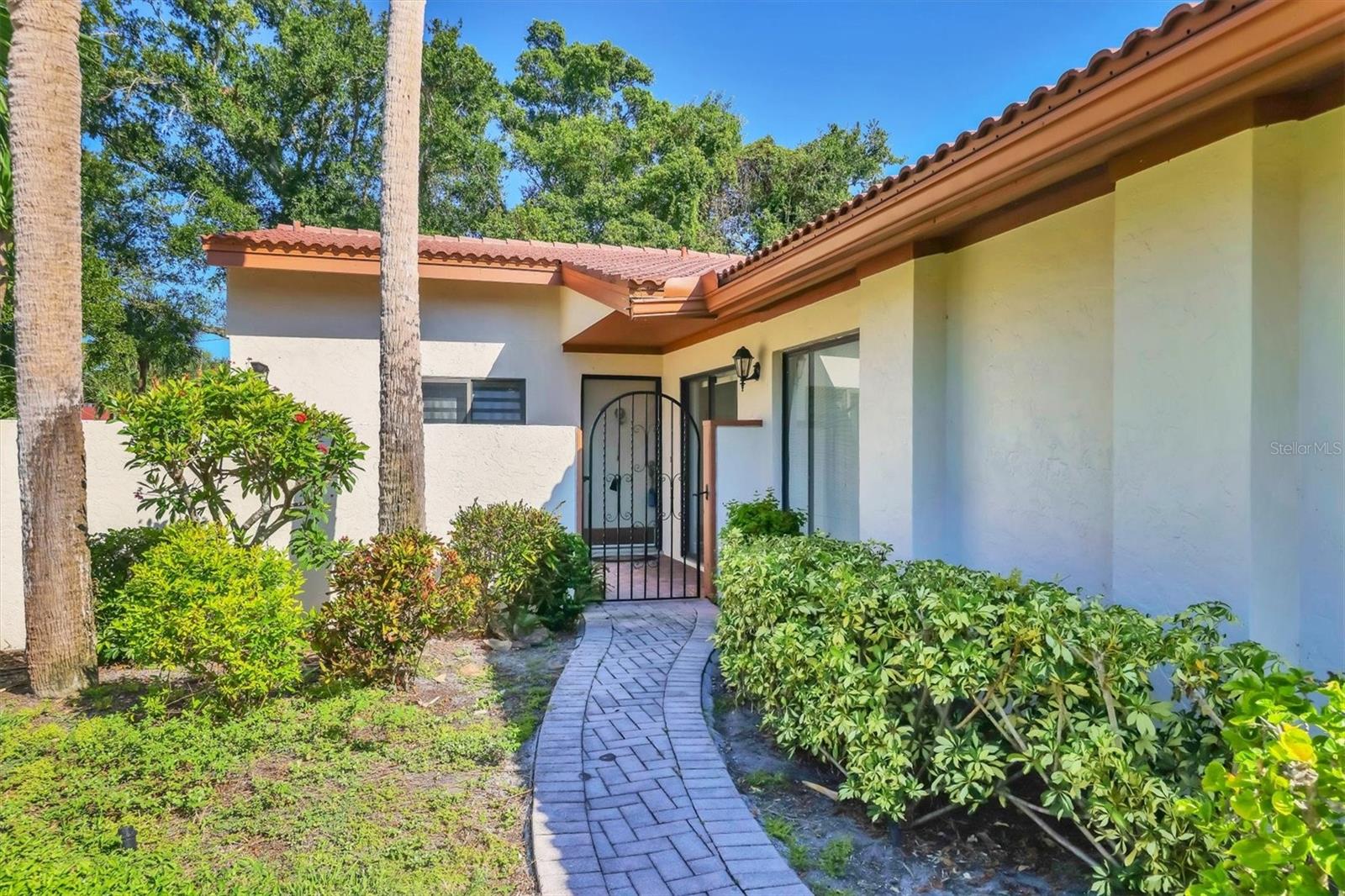 6403 PELICAN DR, BRADENTON, FL, 34210