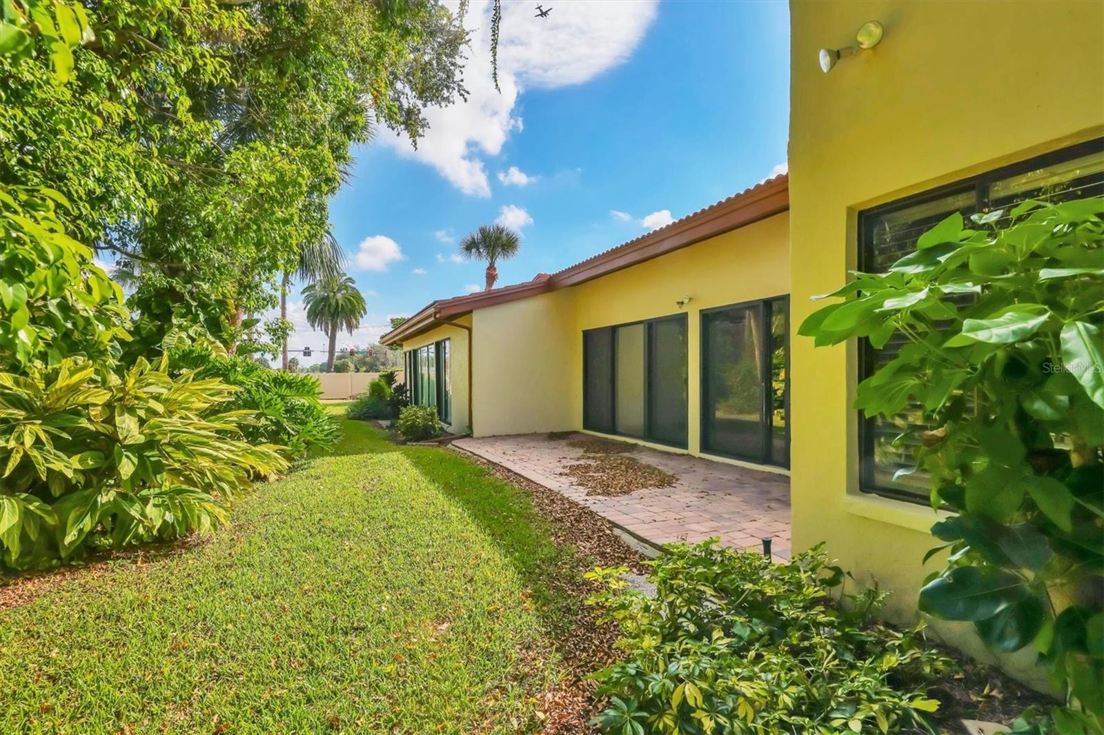 6403 PELICAN DR, BRADENTON, FL, 34210