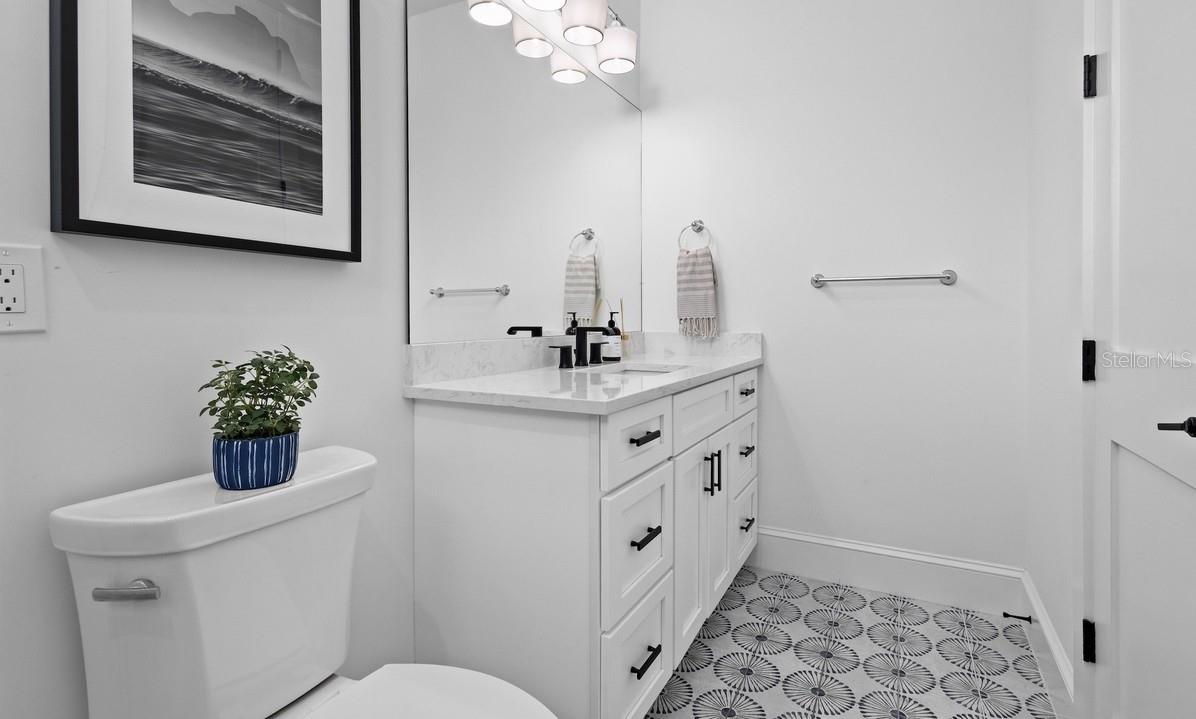 203 BAY DR N, BRADENTON BEACH, FL, 34217