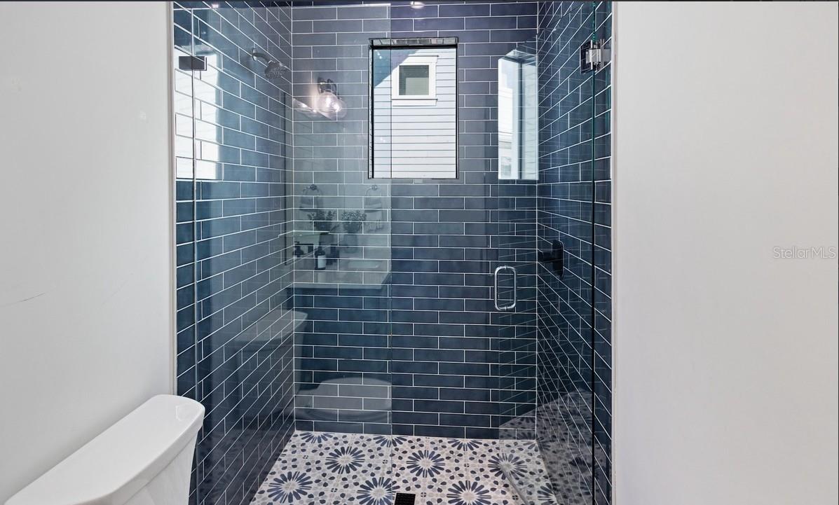 203 BAY DR N, BRADENTON BEACH, FL, 34217