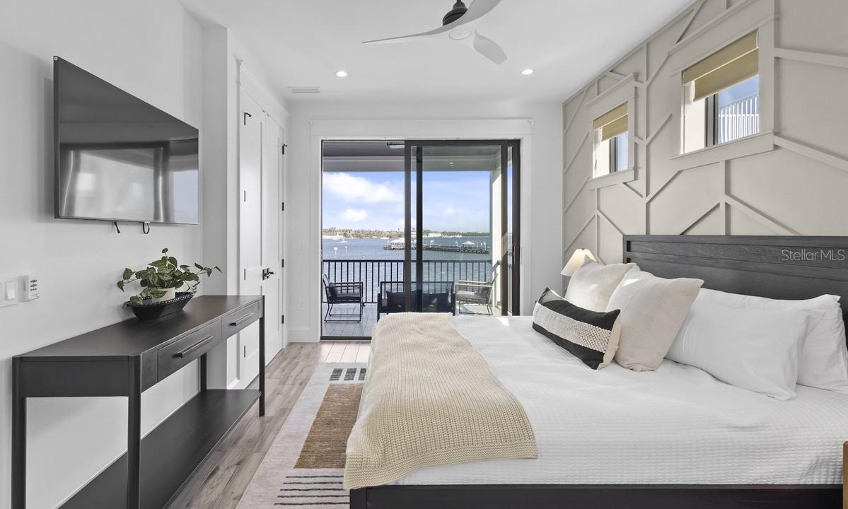 203 BAY DR N, BRADENTON BEACH, FL, 34217