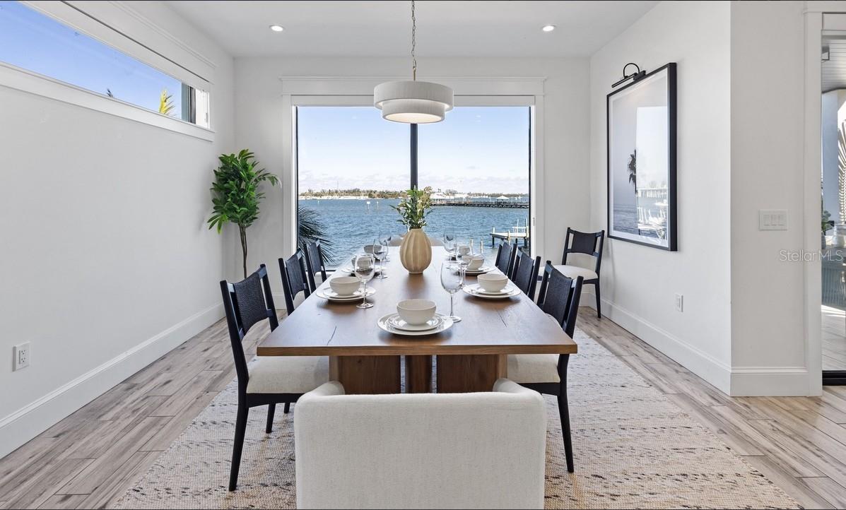 203 BAY DR N, BRADENTON BEACH, FL, 34217