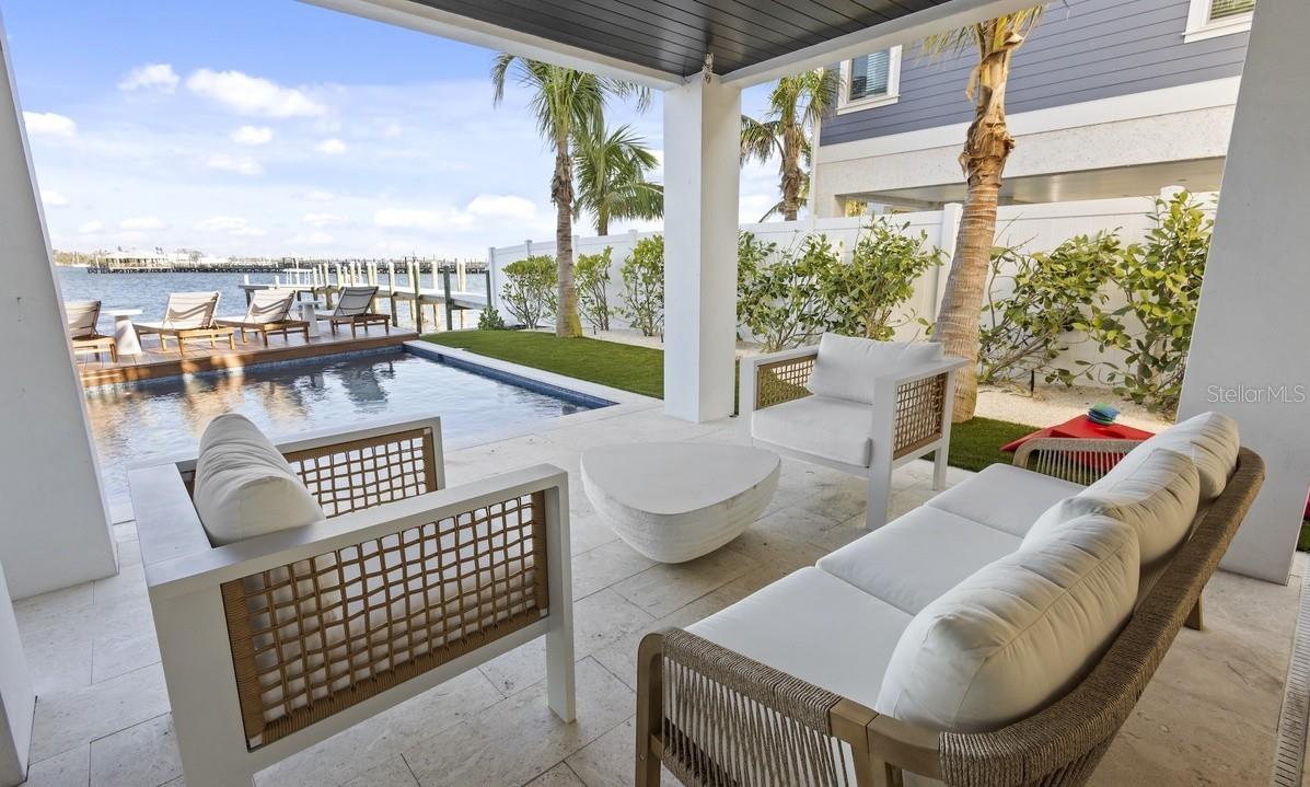 203 BAY DR N, BRADENTON BEACH, FL, 34217