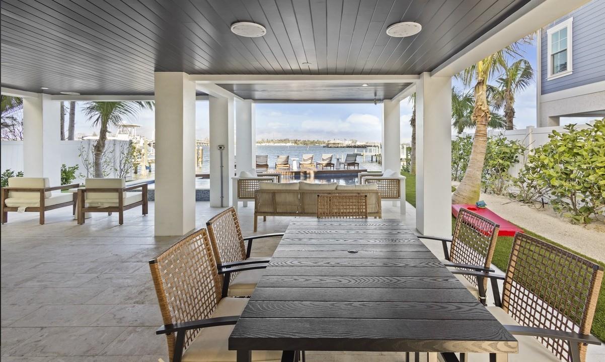 203 BAY DR N, BRADENTON BEACH, FL, 34217