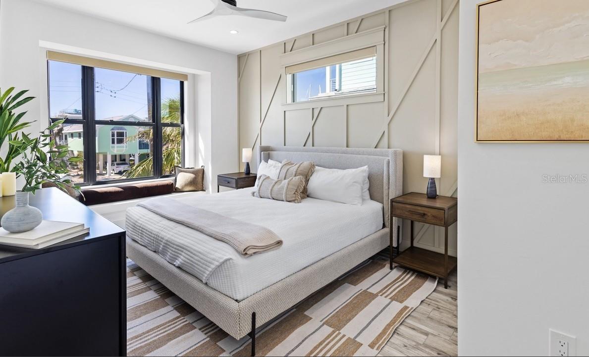 203 BAY DR N, BRADENTON BEACH, FL, 34217