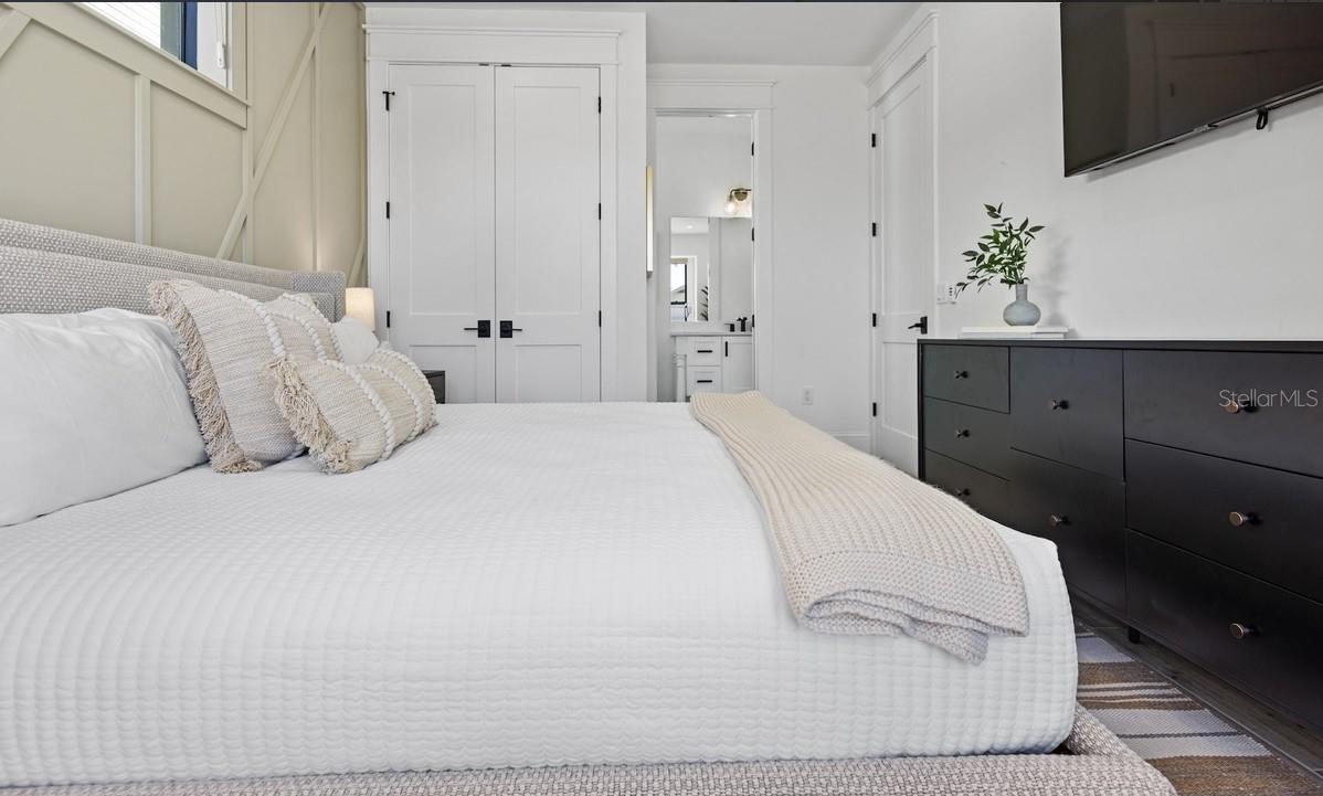 203 BAY DR N, BRADENTON BEACH, FL, 34217