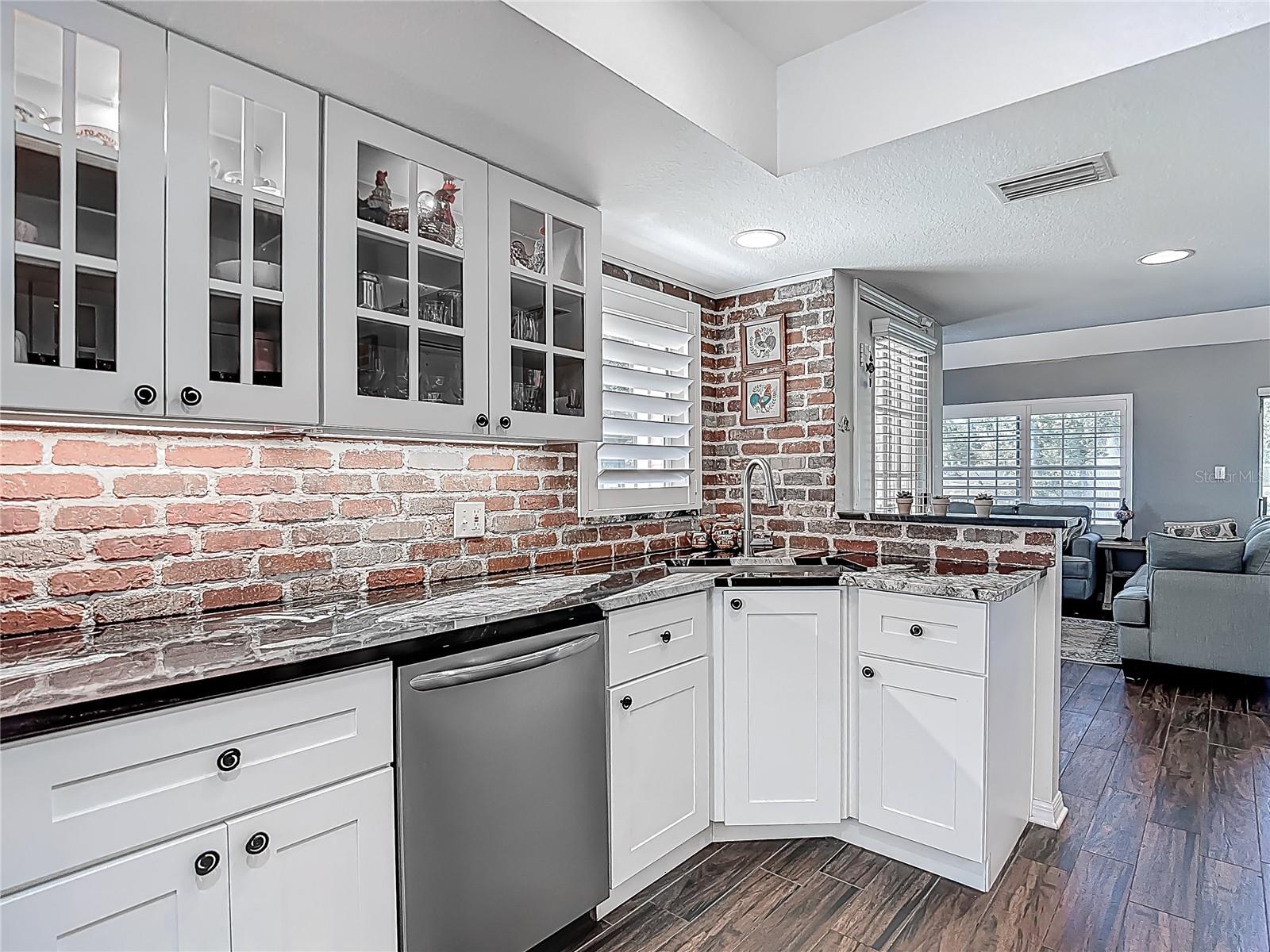 3611 PINE KNOT DR #., VALRICO, FL, 33596