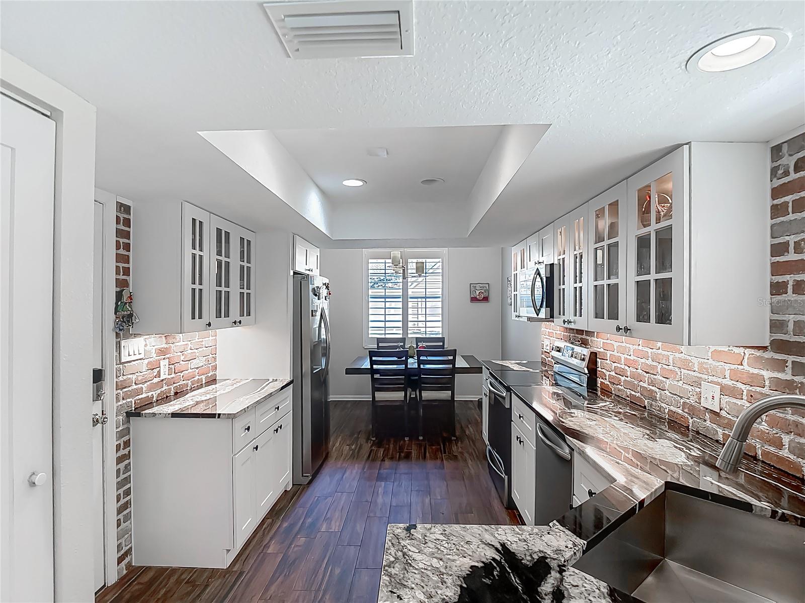 3611 PINE KNOT DR #., VALRICO, FL, 33596